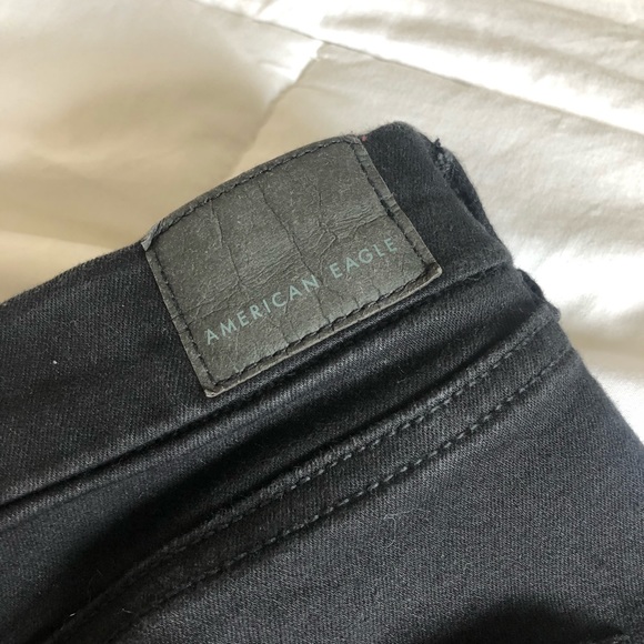 Black American Eagle distressed jeans - Picture 4 of 6